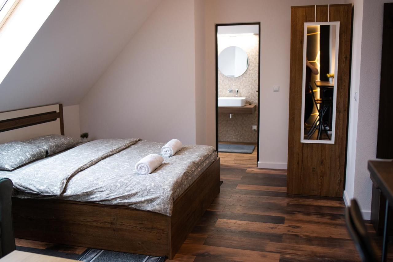 The Home Sweet Home Studio Apartment Gheorgheni  Exterior foto